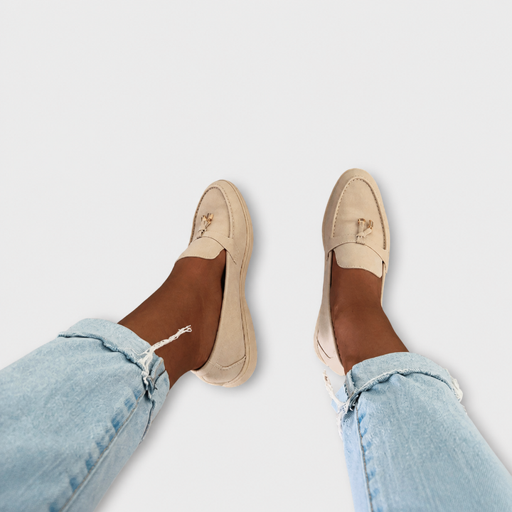 Sabrina - Classic Moccasins
