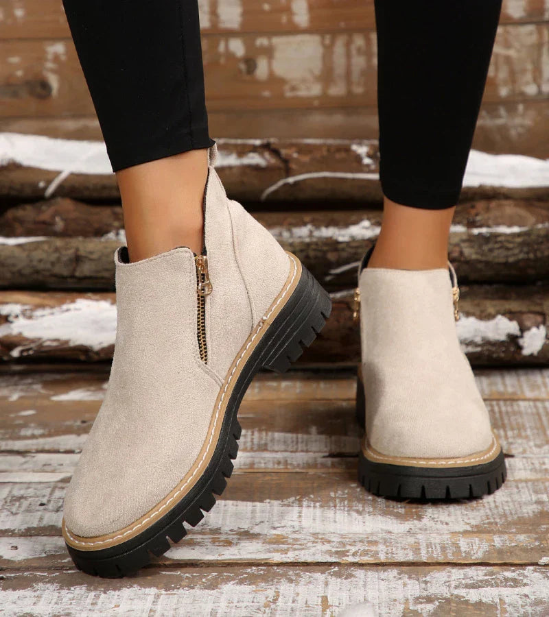 Alessia - Women's Ankle Boots