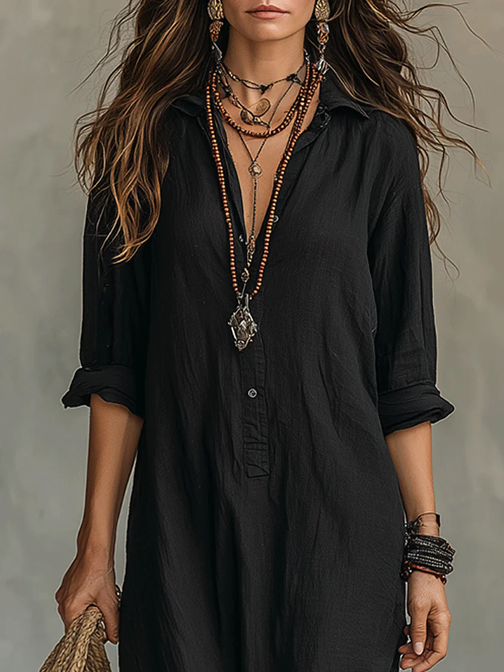 Soline - Relaxed V-Neck Button Maxi Dress