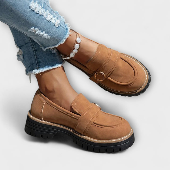 Lora - Round Toe Loafers
