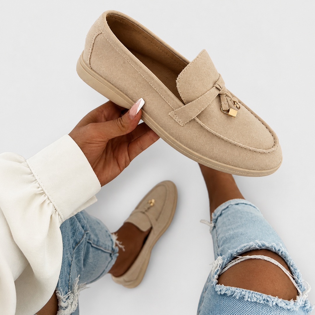 Sabrina - Classic Moccasins